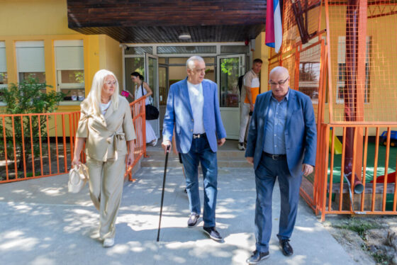 Gradonačelnik Bakić: Ulažemo u ono što nam je najvridnije – našu dicu i njevu budućnost